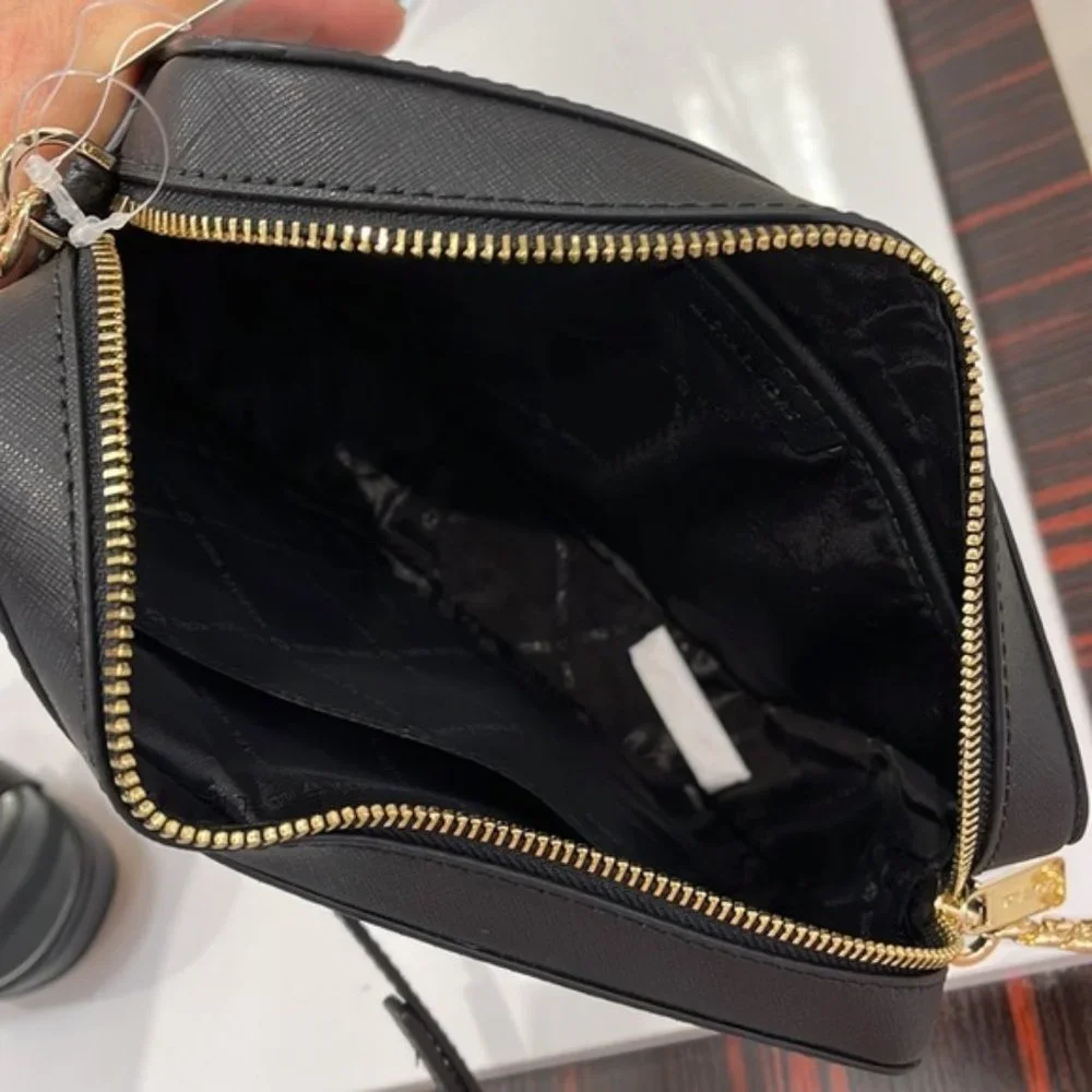 Michael Kors Jet Set Item Large East West Zip Crossbody Leather Black - Picture 8 of 16